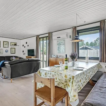 Semesterbostad Ved Volden *